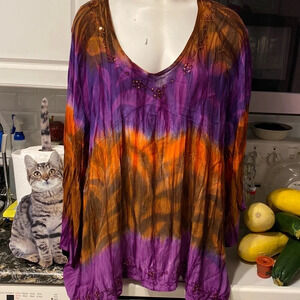 E woman’s greater good casual longsleeve plus size top 3X